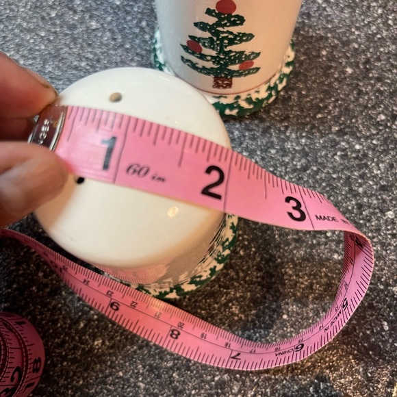 Vintage Salt/Pepper Sponged
Christmas Tree Shaker Set Made in
Italy - Picture 6 of 6